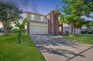 2703 Blue Mills Ct, Katy, TX 77449 - Photo 2