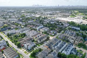 2308 Couch St, Houston, TX 77008 - Photo 46