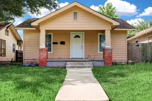 3303 Illinois St, Baytown, TX 77520 - Photo 1