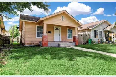3303 Illinois Street, Baytown, TX 77520 - Photo 2