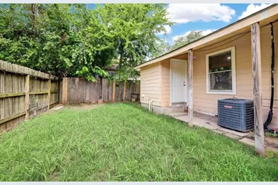 3303 Illinois Street, Baytown, TX 77520 - Photo 12