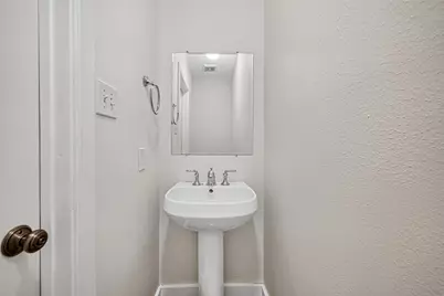 1342 Rutland Street #210, Houston, TX 77008 - Photo 20