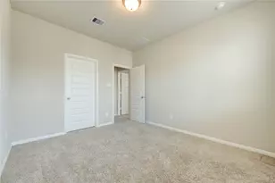 9822 Heritage Run Ln, Houston, TX 77080 - Photo 32