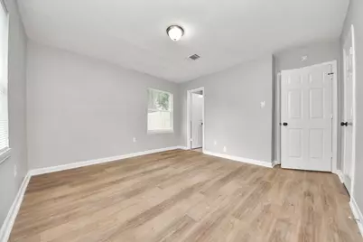 710 Canary Circle, Pasadena, TX 77502 - Photo 8