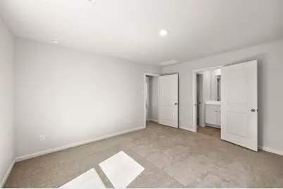 8108 Burnt Orchid Drive, Houston, TX 77016 - Photo 2