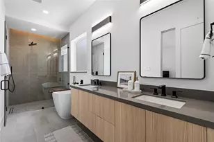 1030 W 24th St, Houston, TX 77008 - Photo 36