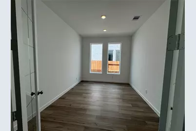 31046 Golden Felipe Street, Fulshear, TX 77441 - Photo 2