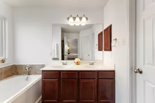 1227 Kaliste Meadow Dr, Houston, TX 77090 - Photo 38