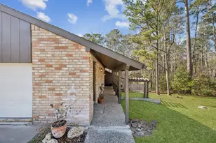 24617 Camwood Rd, Huntsville, TX 77320 - Photo 4