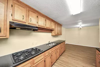 8105 Lanham Lane, Houston, TX 77075 - Photo 14