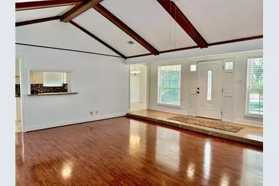 10902 Olympia Drive, Houston, TX 77042 - Photo 2