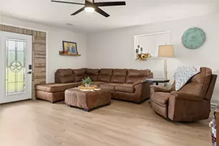 11703 N H St, La Porte, TX 77571 - Photo 8