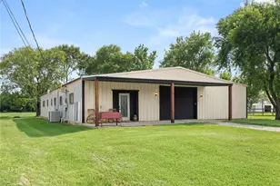 11703 N H St, La Porte, TX 77571 - Photo 4