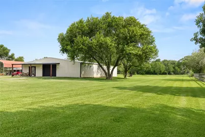 11703 N H Street, La Porte, TX 77571 - Photo 2