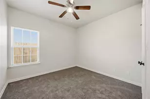 14914 Darbydale Dr, Houston, TX 77090 - Photo 10