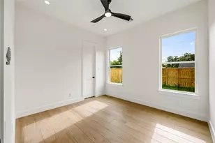 4815 Cruse Rd, Houston, TX 77016 - Photo 10