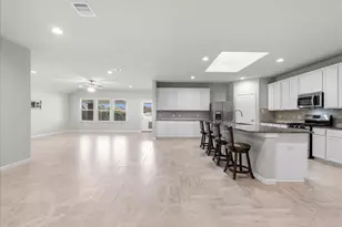 10430 Sill Pr Dr, Rosharon, TX 77583 - Photo 4