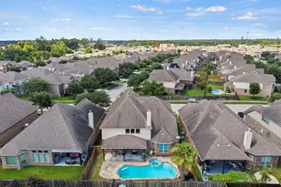 26111 Tintagel Ln, Kingwood, TX 77339 - Photo 6