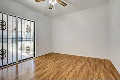 1316 Zora Street, Houston, TX 77055 - Photo 16