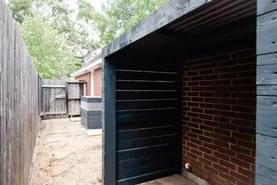 1722 Red Oak Terrace, Houston, TX 77339 - Photo 20