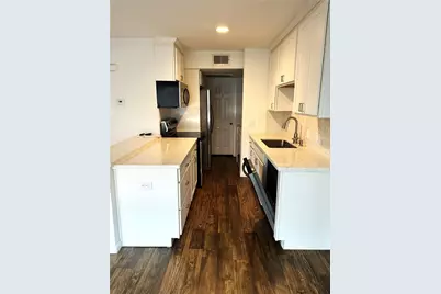2750 Holly Hall Street #1907, Houston, TX 77054 - Photo 6