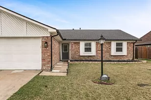 12511 Adirondack Dr, Houston, TX 77089 - Photo 2