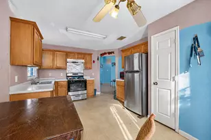10453 Aldine Westfield Rd, Houston, TX 77093 - Photo 4