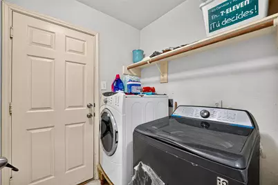 10453 Aldine Westfield Road, Houston, TX 77093 - Photo 14