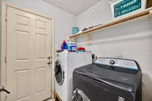 10453 Aldine Westfield Rd, Houston, TX 77093 - Photo 14