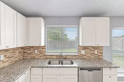 12027 Huntington Park Drive, Houston, TX 77099 - Photo 24