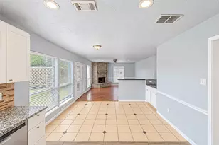 12027 Huntington Park Dr, Houston, TX 77099 - Photo 22