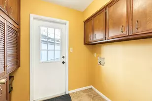 221 Banyan St, Lake Jackson, TX 77566 - Photo 20