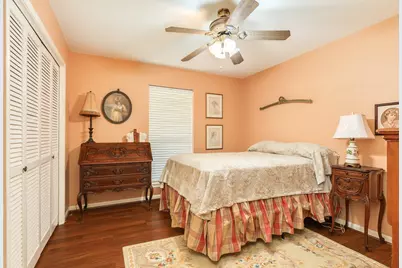 221 Banyan Street, Lake Jackson, TX 77566 - Photo 16