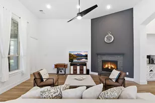 222 Promontory Ct, Montgomery, TX 77316 - Photo 14