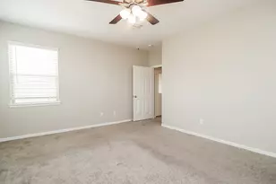 9207 Penfield Dr, Rosharon, TX 77583 - Photo 10
