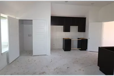 1066 Garnet Star Drive, La Marque, TX 77568 - Photo 2