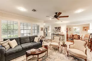 2602 Briarbrook Dr, Houston, TX 77042 - Photo 4