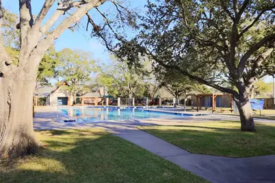 2602 Briarbrook Drive, Houston, TX 77042 - Photo 22