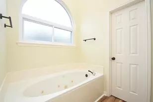 6303 Cool Water Dr, Sugar Land, TX 77479 - Photo 14