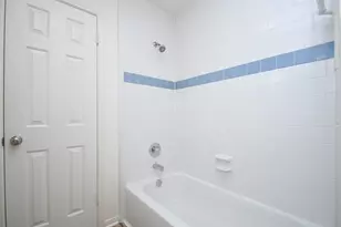 6303 Cool Water Dr, Sugar Land, TX 77479 - Photo 26