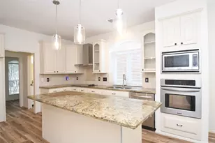 6303 Cool Water Dr, Sugar Land, TX 77479 - Photo 18