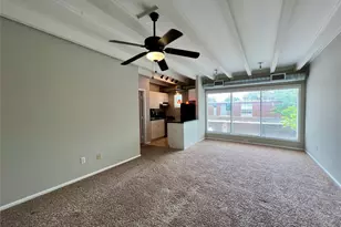 219 Marshall St, Houston, TX 77006 - Photo 2
