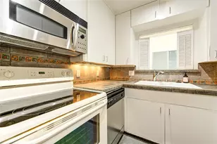 1932 W Bell St, Houston, TX 77019 - Photo 20