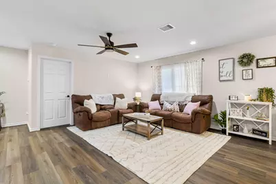 429 Wood Haven, Livingston, TX 77351 - Photo 8