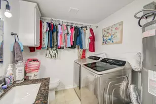 1256 2nd St, Clute, TX 77531 - Photo 24