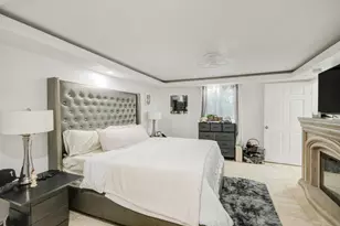 1256 2nd St, Clute, TX 77531 - Photo 18