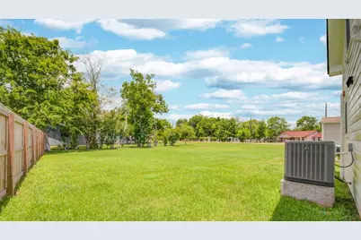 1256 2nd Street, Clute, TX 77531 - Photo 40