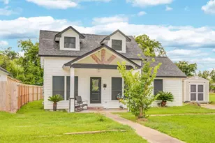 1256 2nd St, Clute, TX 77531 - Photo 1