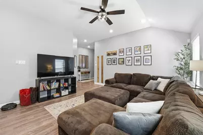 16119 Barge Way, Crosby, TX 77532 - Photo 4