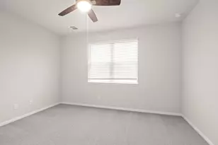 15626 Coneflower Hls Dr, Houston, TX 77090 - Photo 8